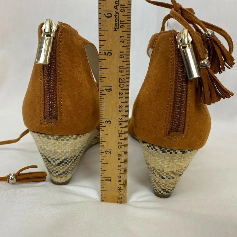 Bandolino Sandals 9.5 M Womens Brown Vegan Suede Faux Leather Back Zip‎ Wedge